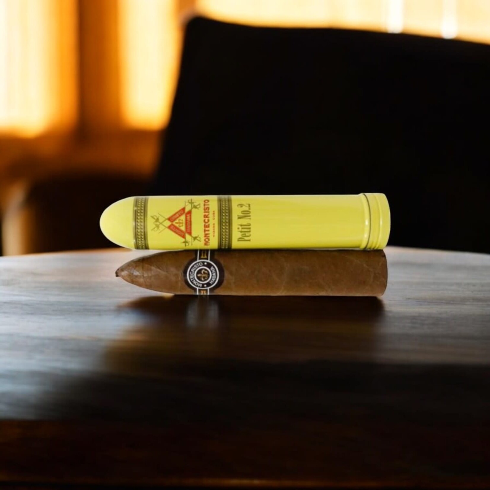 MONTECRISTO MONTECRISTO PETIT NUMERO 2 A/T