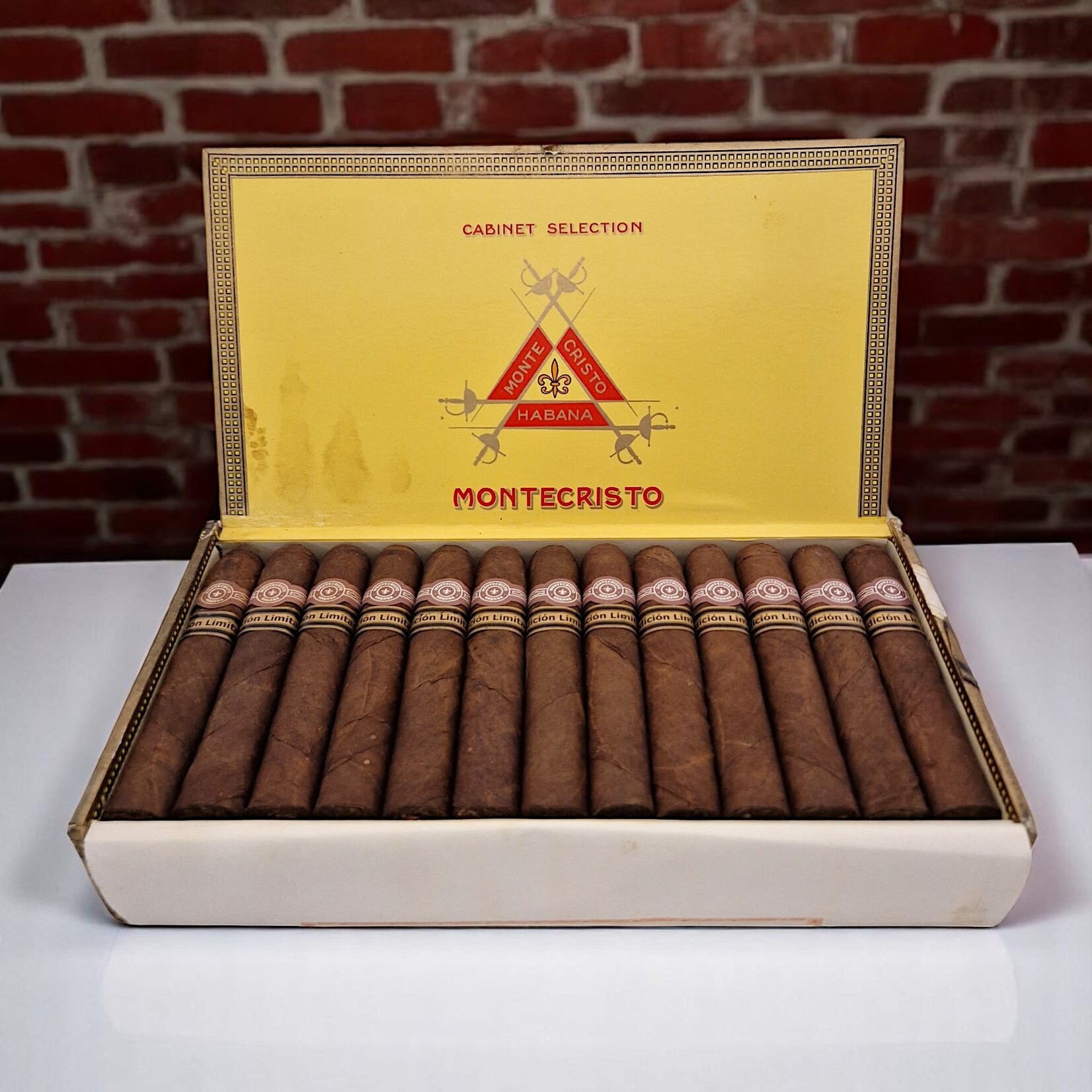 MONTECRISTO MONTECRISTO ROBUSTO EL 2000 - BOX 25'S