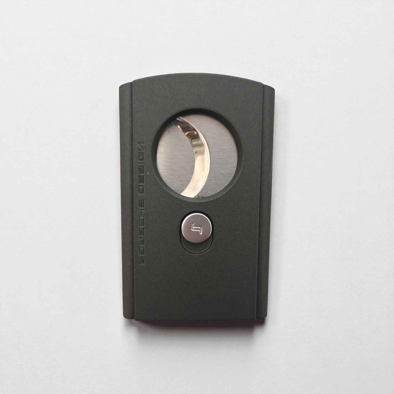 PORSCHE PORSCHE DESIGN P3621/02 CUTTER 60 GRAU