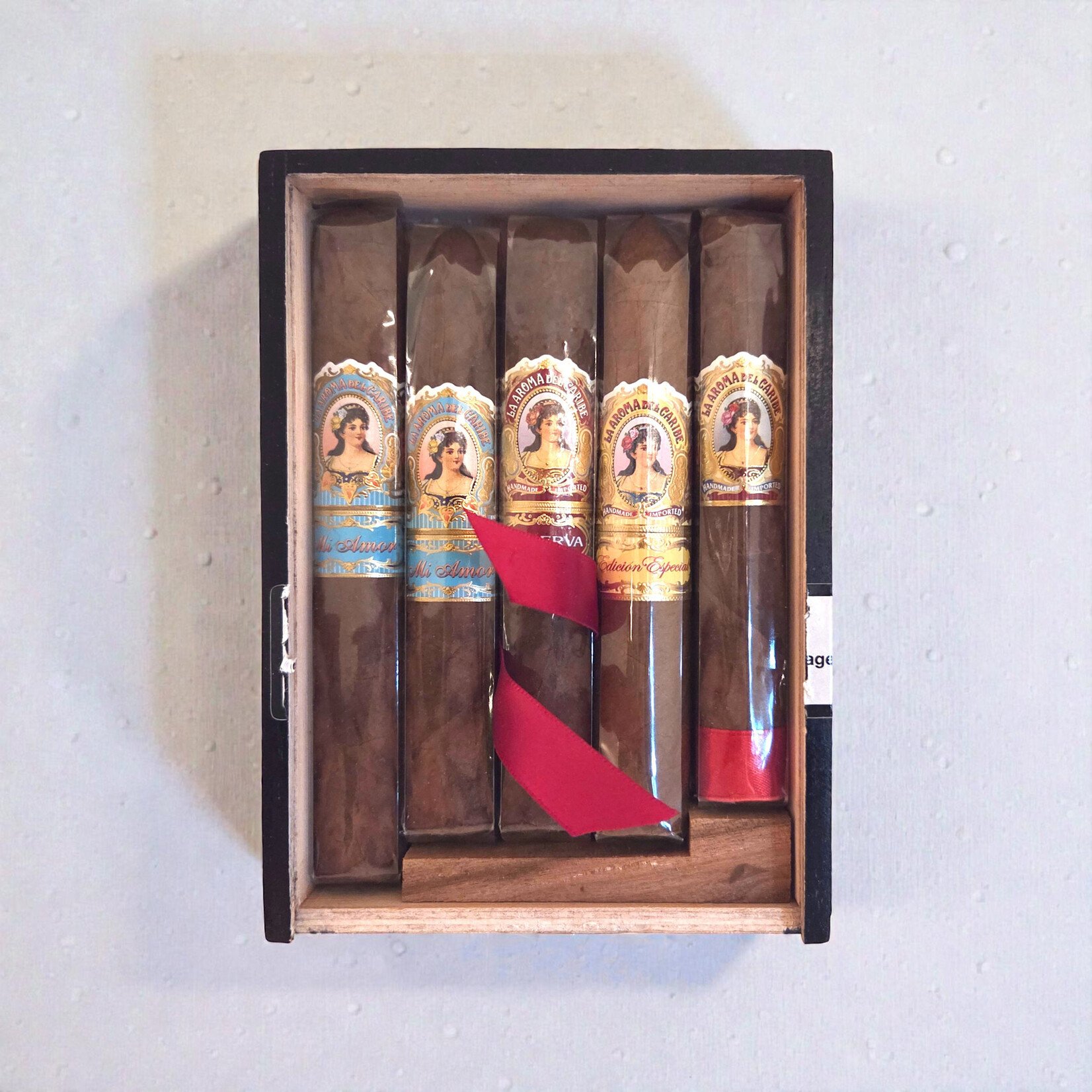 LA AROMA DEL CARIBE LA AROMA DEL CARIBE 5 CIGAR SAMPLER