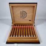H. UPMANN H. UPMANN SUPER MAGNUM - FULL BOOK
