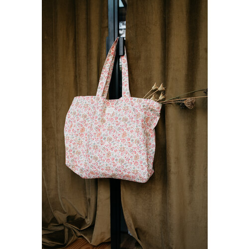 Louise Misha Tote bag met prachtige roze bloemenprint