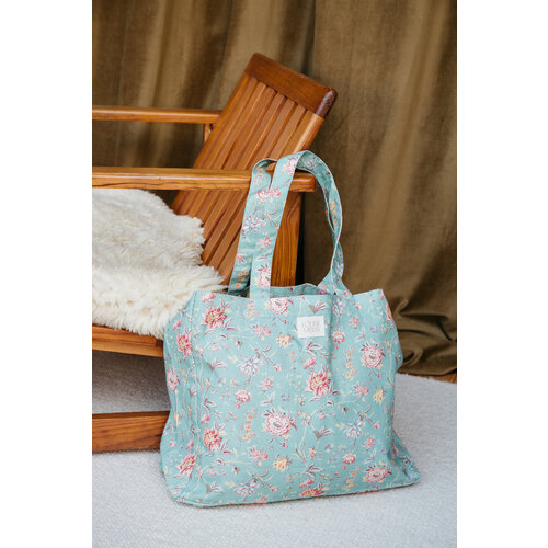 Louise Misha Tote bag met prachtige blauwe bloemenprint