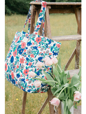 Louise Misha Tote Bag Beverly Blue Summer Maedow