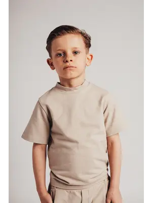 Baje studio Roriz Tee Taupe Clay