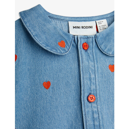 Mini Rodini Denim jurkje met geborduurde hartjes Mini Rodini Denim jurkje met geborduurde hartjes