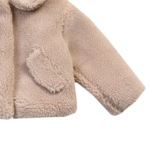 Donsje Baby jasje met konijntjes op de kraag Donsje Baby jasje met konijntjes op de kraag