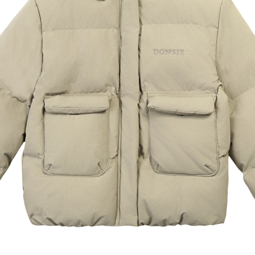 Donsje Bomber jas met capuchon in licht groen Donsje Bomber jas met capuchon in licht groen