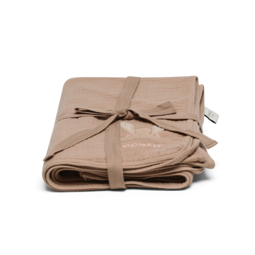 Donsje Mouseline deken in warm roze met fluffy bunny Donsje Mouseline deken in warm roze met fluffy bunny