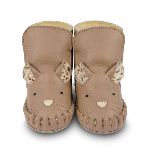 Donsje Gevoerde baby laarsje met een muis Donsje Gevoerde baby laarsje met een muis