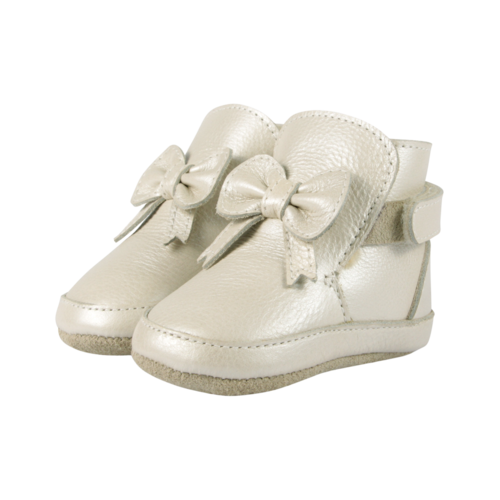 Donsje Gevoerde baby laarsje met strik in off white metallic Donsje Gevoerde baby laarsje met strik in off white metallic