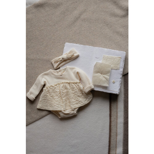 1 + in the family Ecru baby jurkje met body