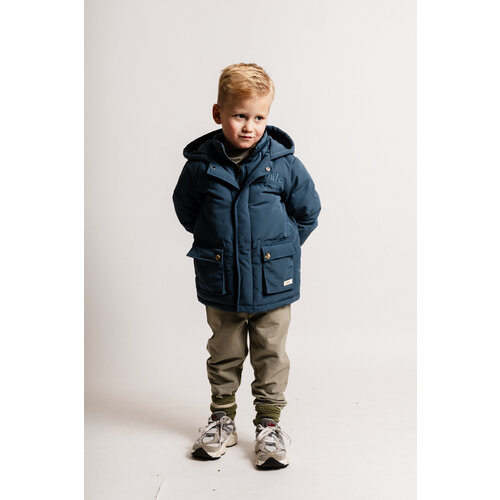 Baje studio Blauwe winterjas met zakken