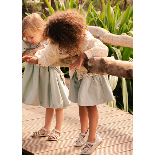 Donsje Wijde short in licht blauw