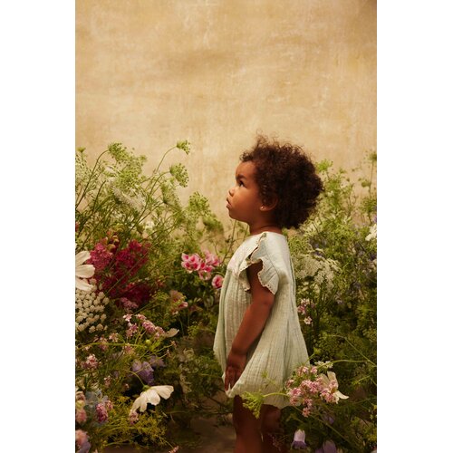 Louise Misha Lichte groene romper met geborduurde details