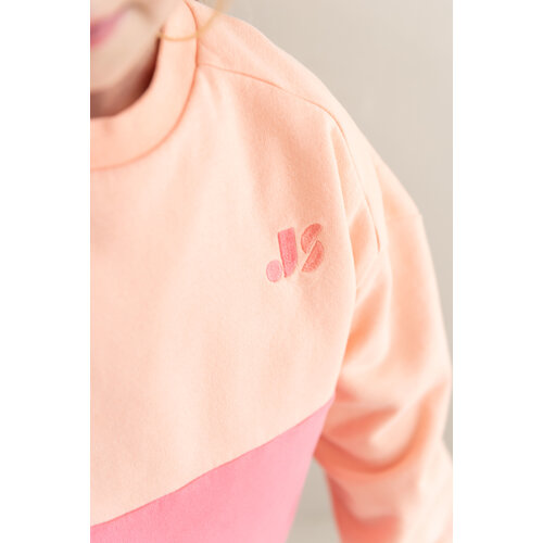 JENEST Roze oranje sweater JENEST Roze oranje sweater