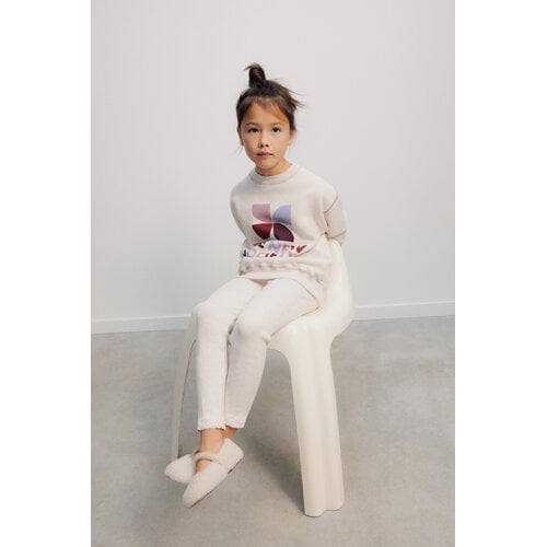 the new society Logo sweater in licht beige the new society Logo sweater in licht beige