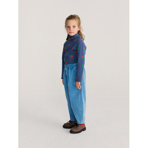 Bobo Choses Blauwe longsleeve met bloemenprint Bobo Choses Blauwe longsleeve met bloemenprint
