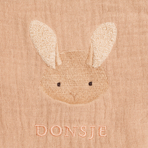 Donsje Licht roze hydrofielen deken met fluffy bunny Donsje Licht roze hydrofielen deken met fluffy bunny