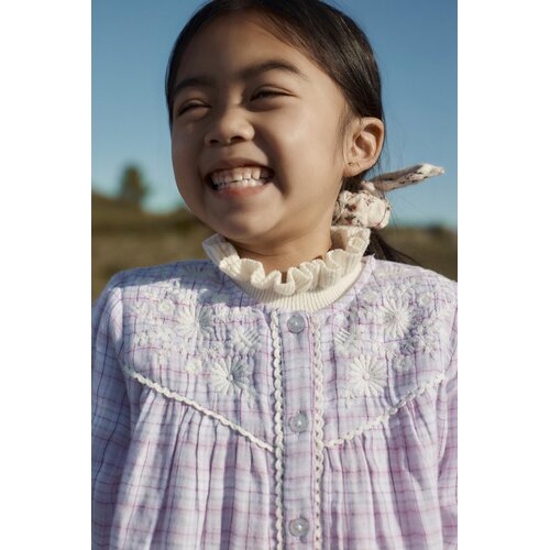 Louise Misha Geruite blouse in licht roze Louise Misha Geruite blouse in licht roze