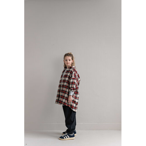 JENEST Oversized shirt in rode ruit JENEST Oversized shirt in rode ruit