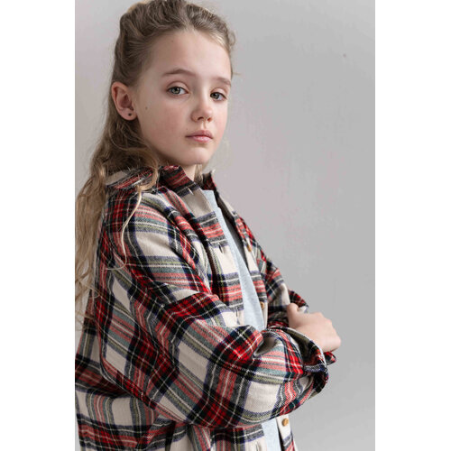 JENEST Oversized shirt in rode ruit JENEST Oversized shirt in rode ruit