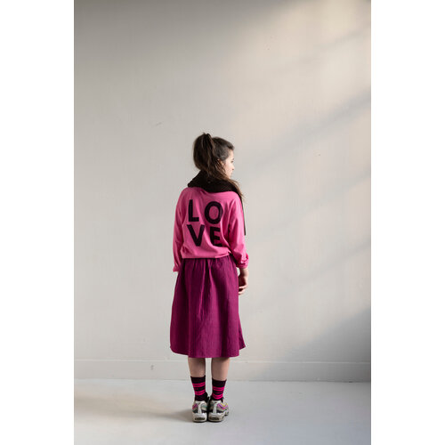 JENEST Roze longsleeve met LOVE opdruk