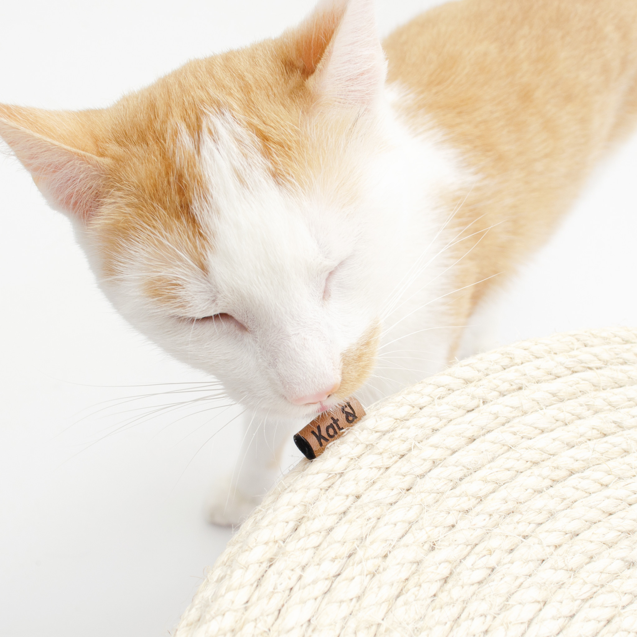 Kat & Krabpoef naturel / grijs - duurzaam & handgemaakt