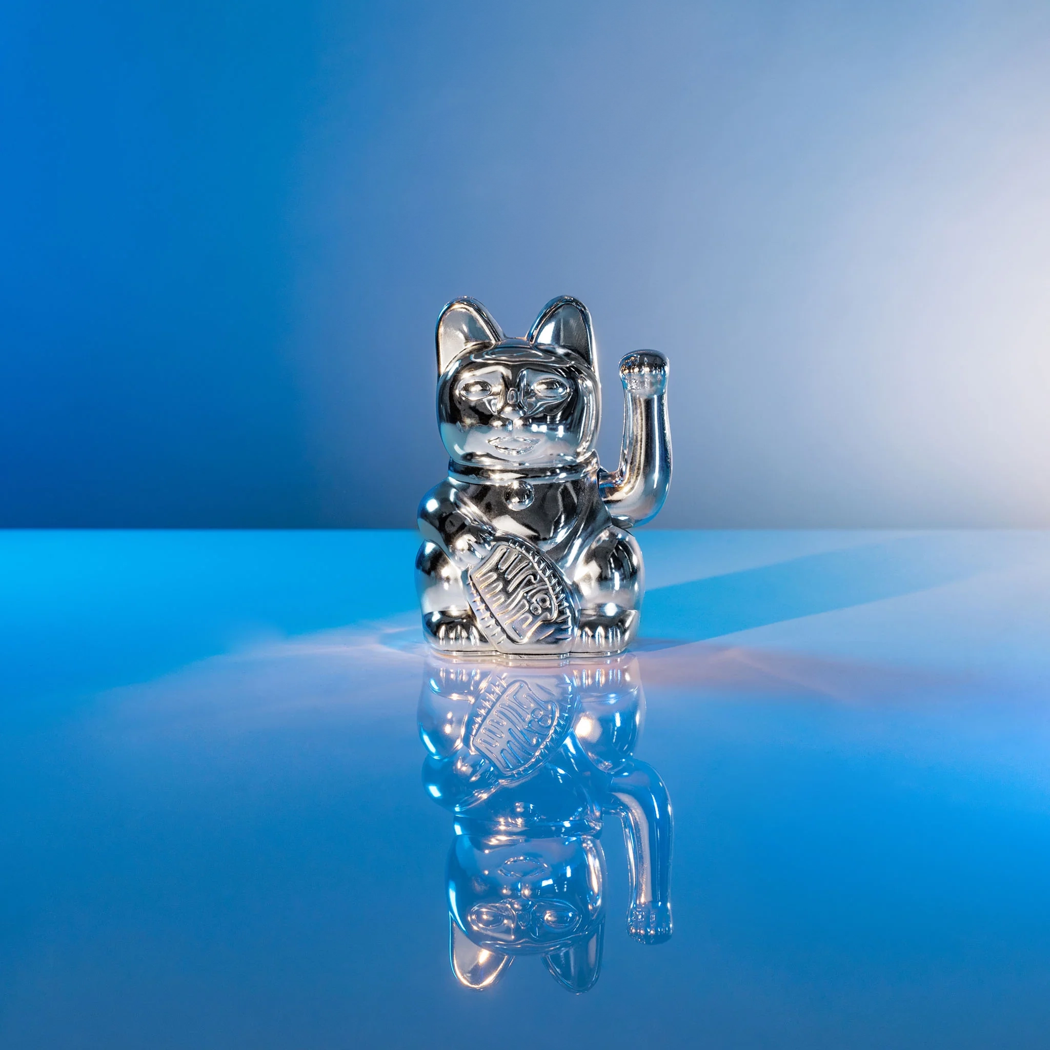 Lucky Cat Cosmic / Shiny Silver