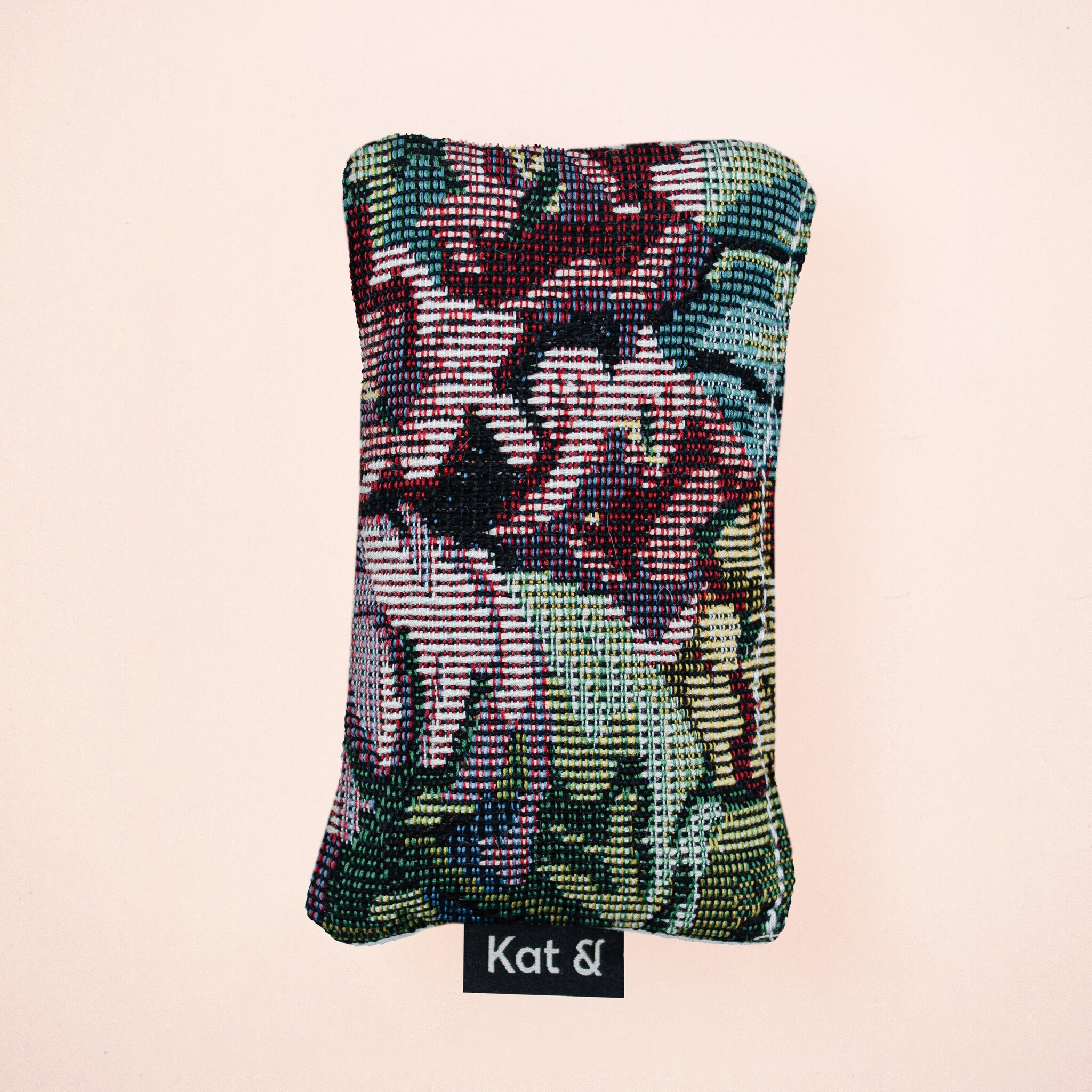 Kat & Kat & valeriaankussentje