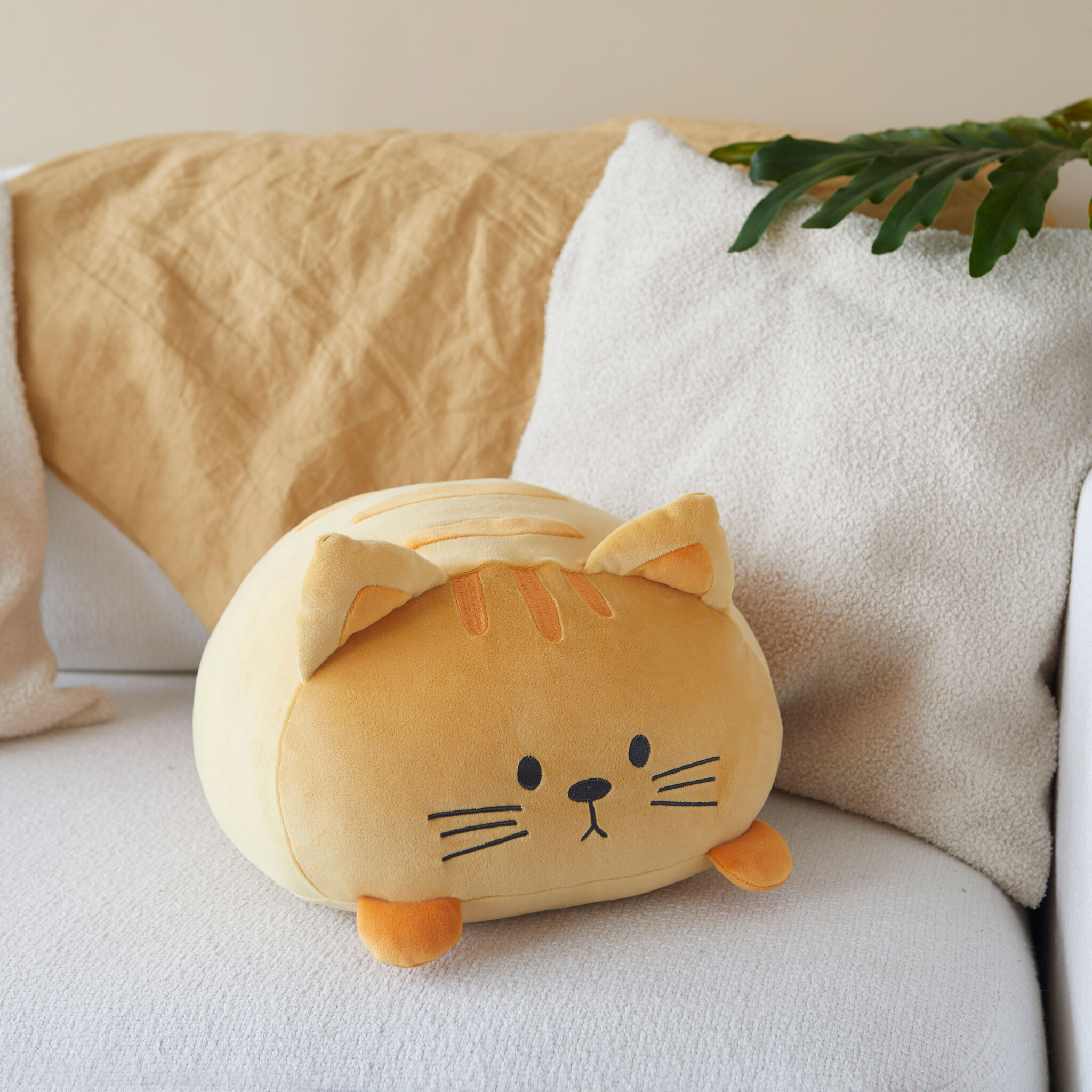 Balvi Oranje kattenknuffel of kussen