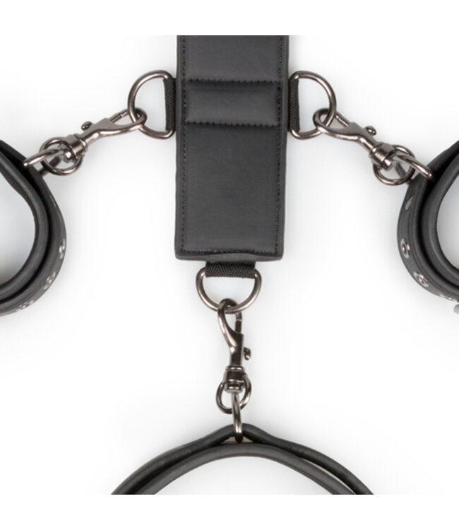 Bondage Harnas Gemaakt van Stevig Kunstleer