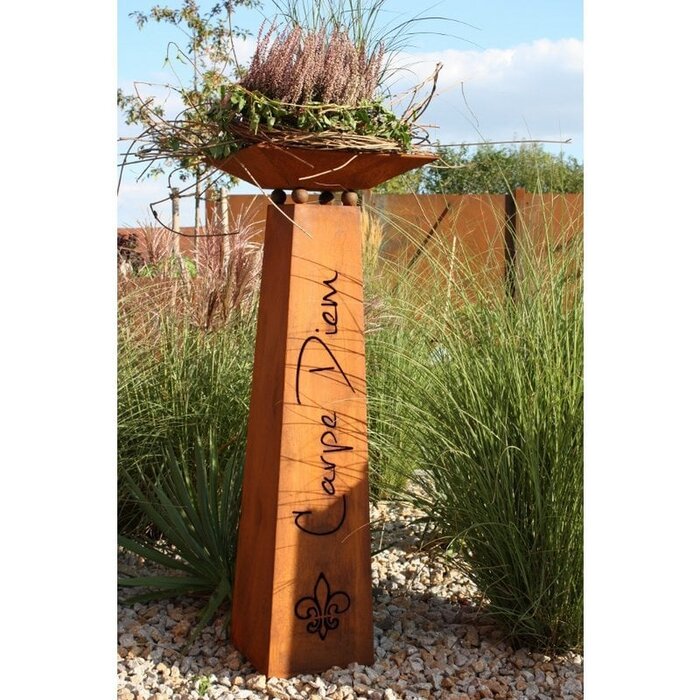 Metalen zuil Carpe Diem met verschillende zuilen | Patina decoratie als tuindecoratie