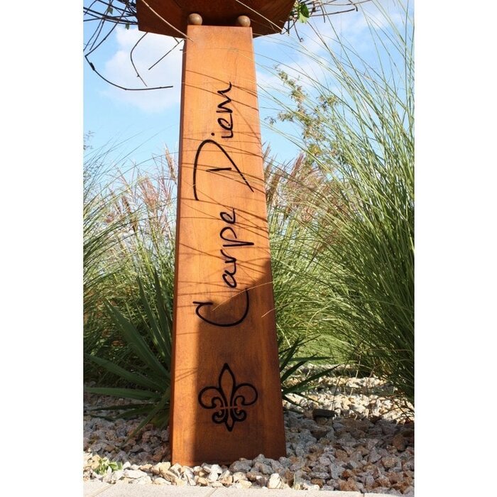 Metalen zuil Carpe Diem met verschillende zuilen | Patina decoratie als tuindecoratie