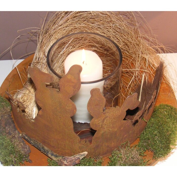 Roestdecoratie konijnen op bloemenweide | Tafeldecoratie voor binnen of patina tuindecoratie