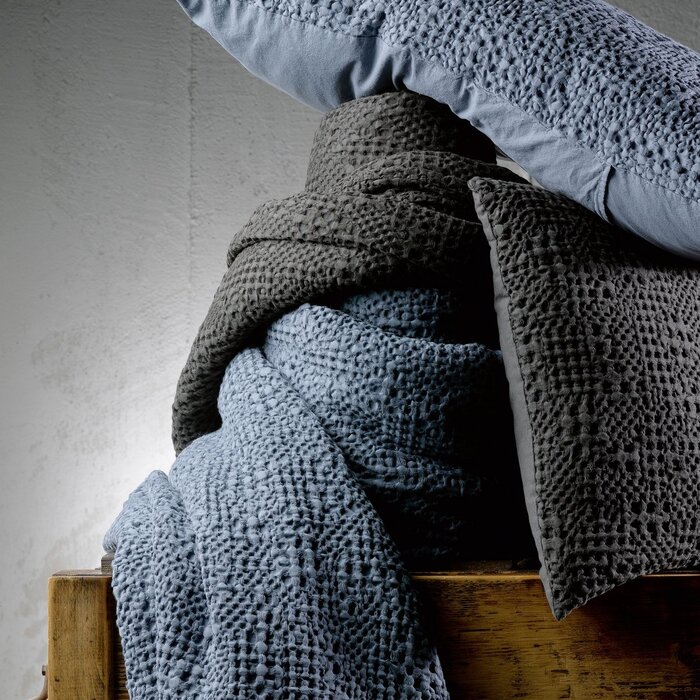 Plaid Stonewashed Tana Carbon 240 X 260