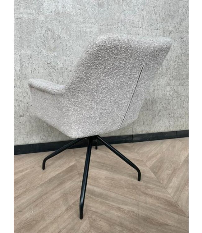 Eetkamerstoel Ortana crème teddy bouclé