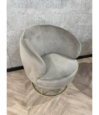Eleonora PTMD Xelena fauteuil Velvet zand