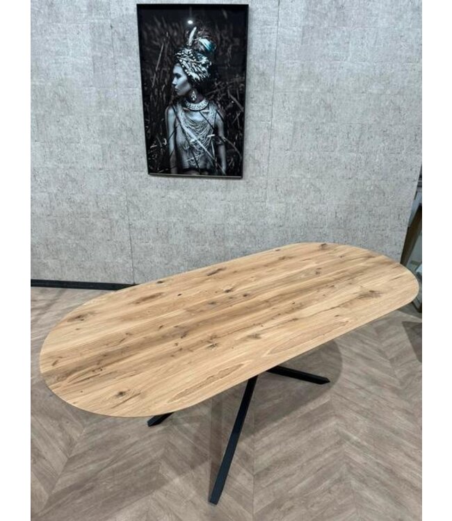Eiken eettafel rond ovaal 230x100 *nieuw