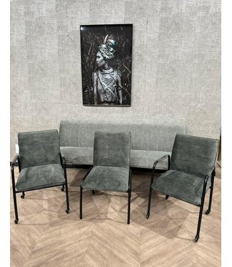 Eetkamerbank 210cm + 3 stoelen wieltjes groen Iris *showroom