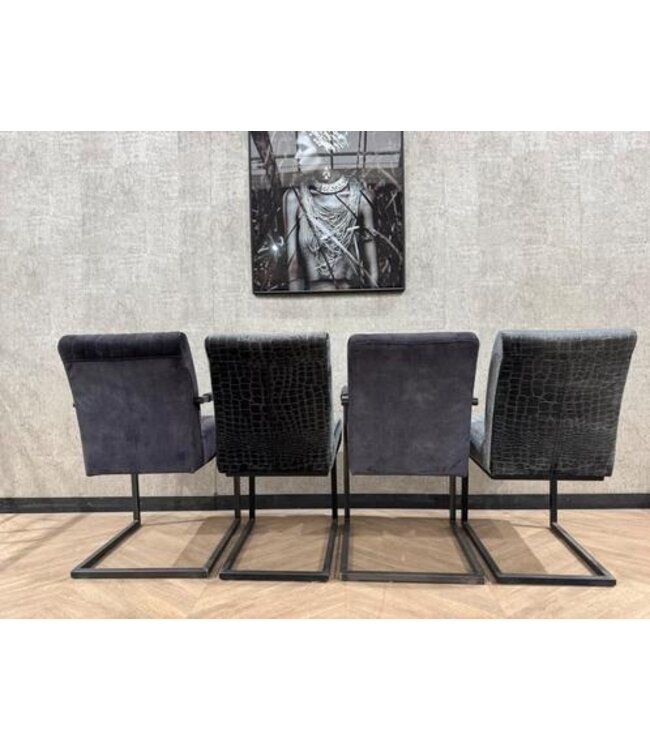 Setje van 4 eetkamerstoelen Tony en Todd antraciet *showroom