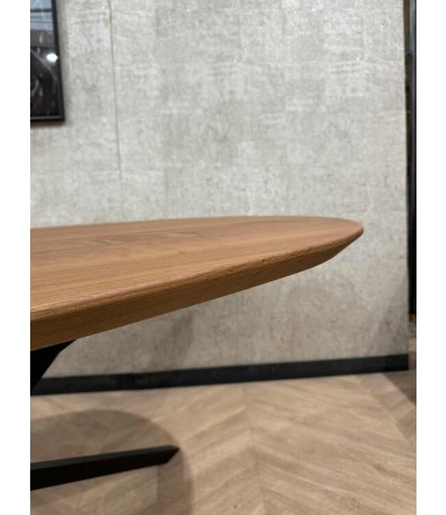 Organische vorm eiken eettafel Stone 200x100cm *nieuw
