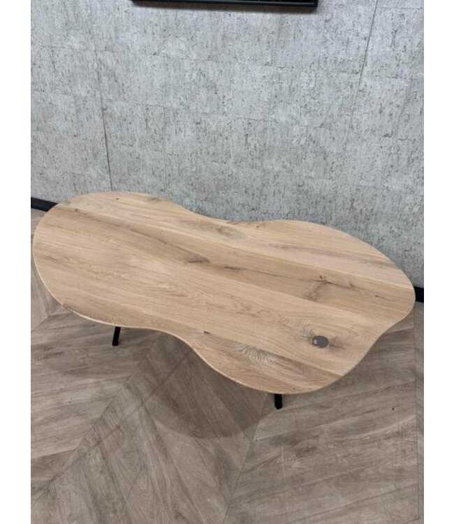 Organische vorm Cloud eiken salontafel 150x90 *nieuw