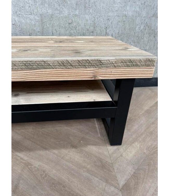 Tv meubel steigerhout en staal 150x60x40