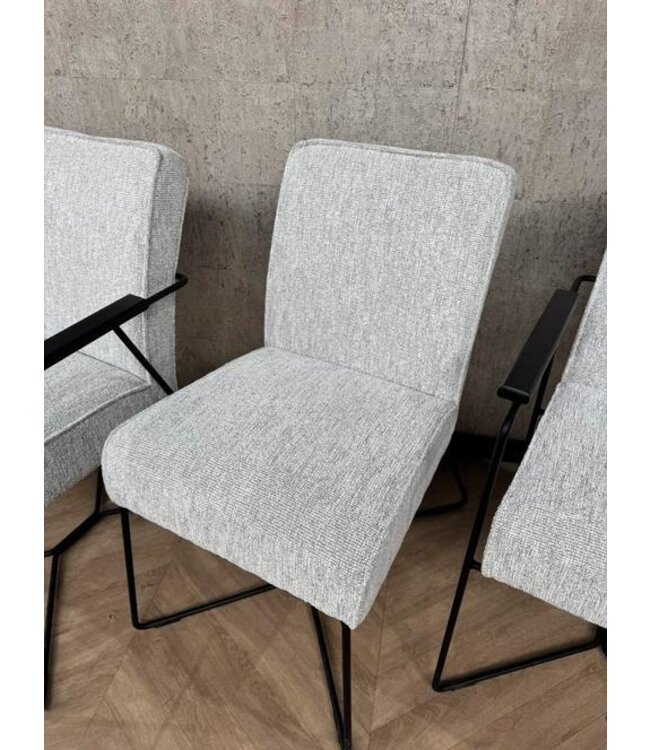 Setje 4 eetkamerstoelen wit/licht grijs Novy *showroom