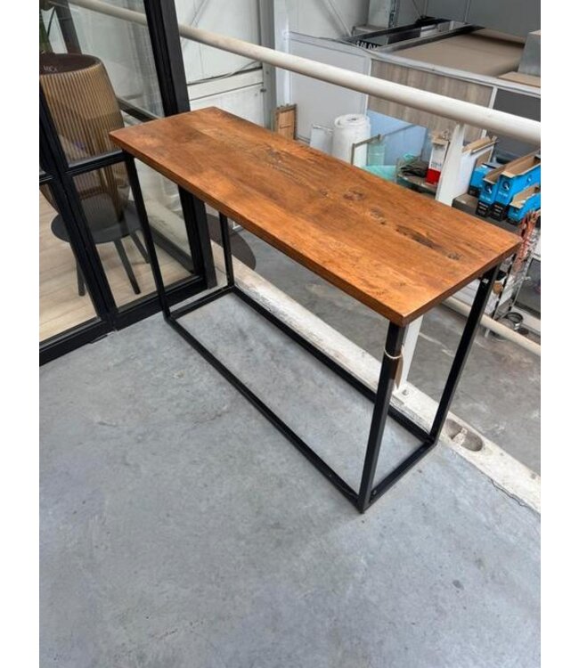 Zwarte sidetable hout met staal 120x80x40 *showroommodel