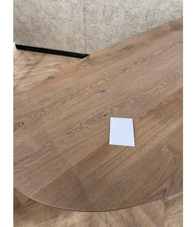 Eiken eettafel Leaf Cinnemon 240x110 *showroom