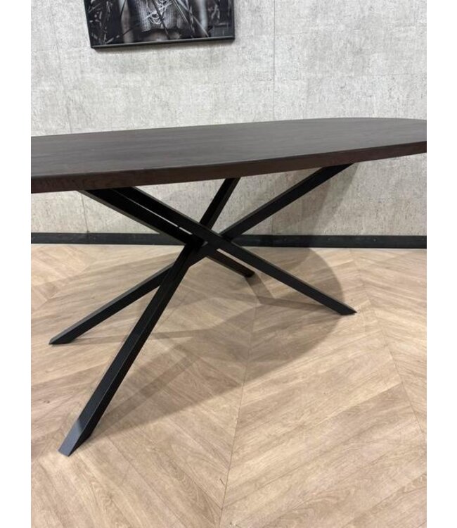 Eiken eettafel Leaf Cinnemon 240x110 *showroom