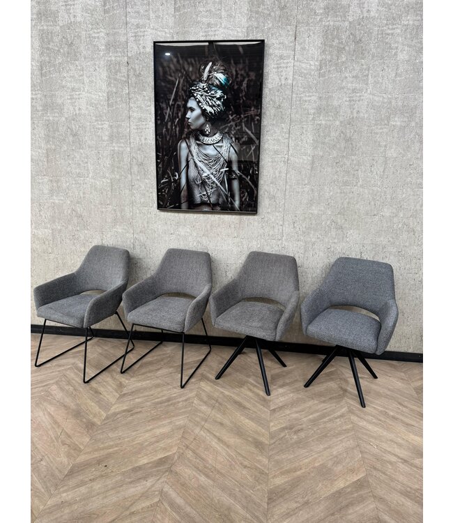 Setje van 4 Jesperhome Yanai antraciet *showroom