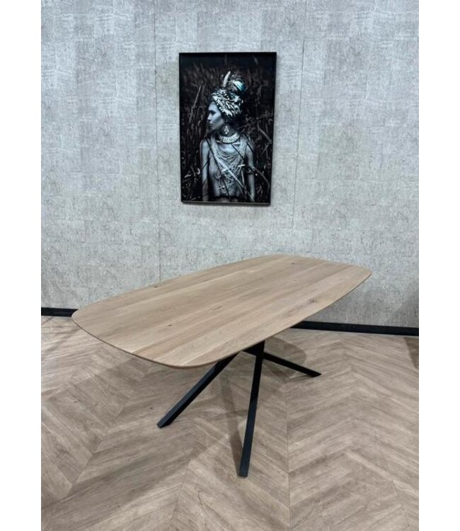 Eiken Deens ovaal eettafel Tinello 200x100 *nieuw